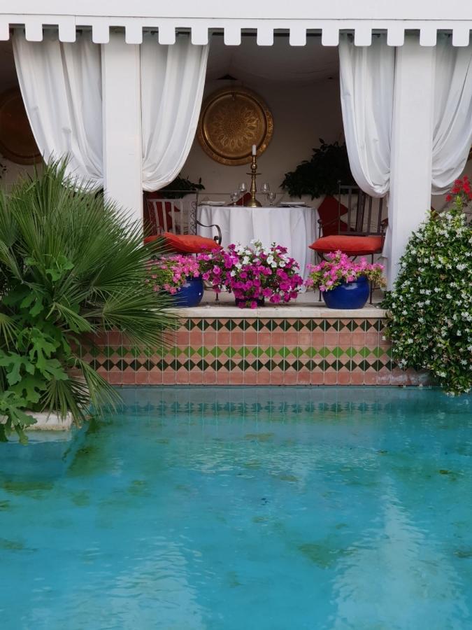 La Villa Majorelle Pertuis Exterior photo